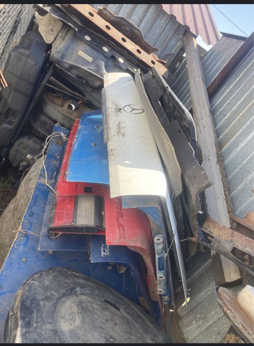 Двери от легковых автомобилей