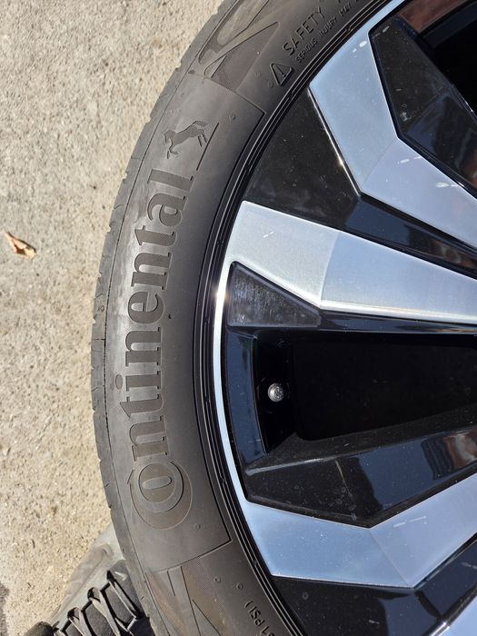 Оригинални джанти 17  5x100 за VW T-Cross / Taigo / Polo с летни гуми Continental 205/55/17