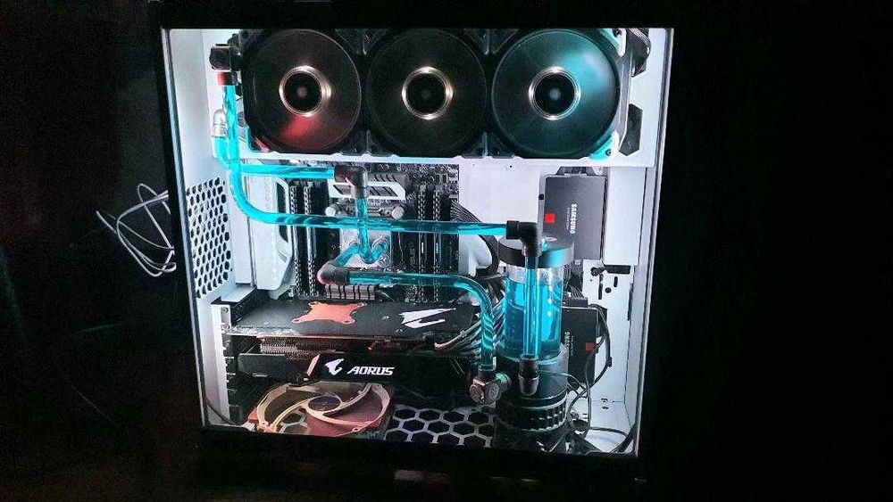 De vanzare sistem PC & Gaming