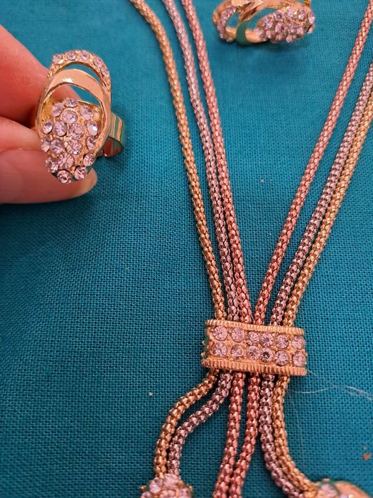 Елегантни комплекти внос Англия