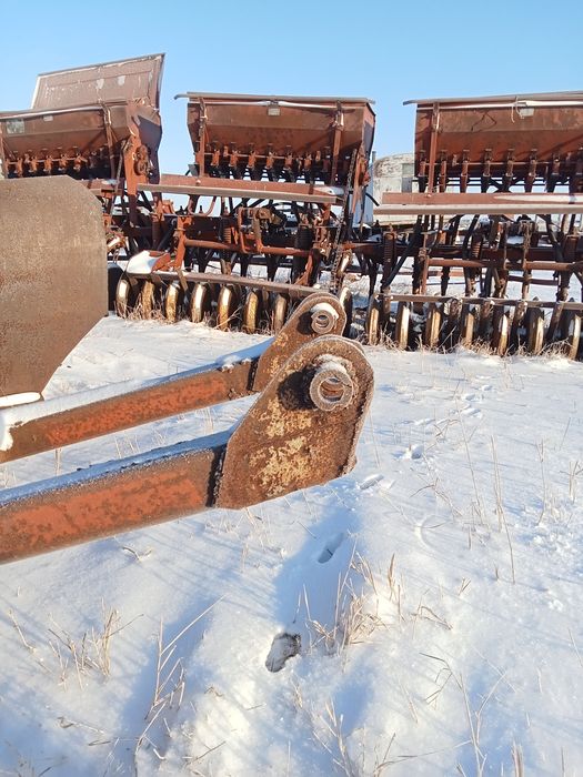 Продам лак на МТЗ