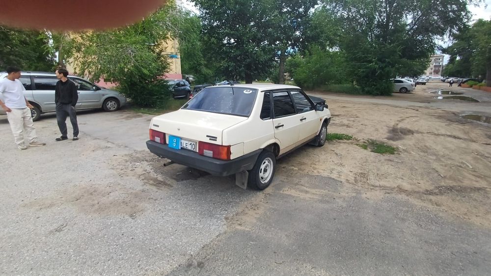 Продам ваз 21099