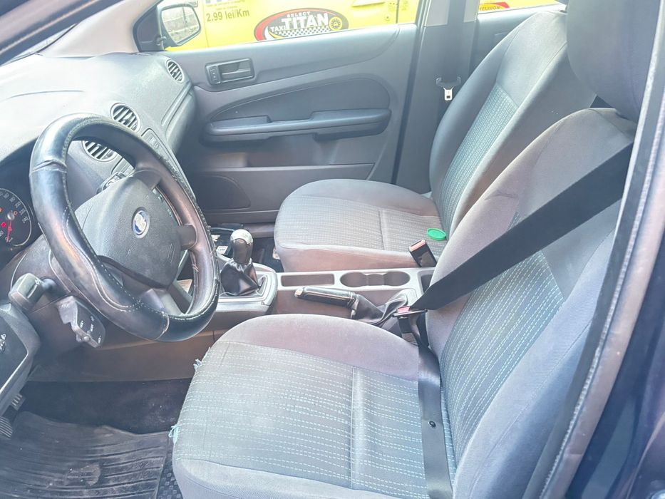 Ford focus hatcback