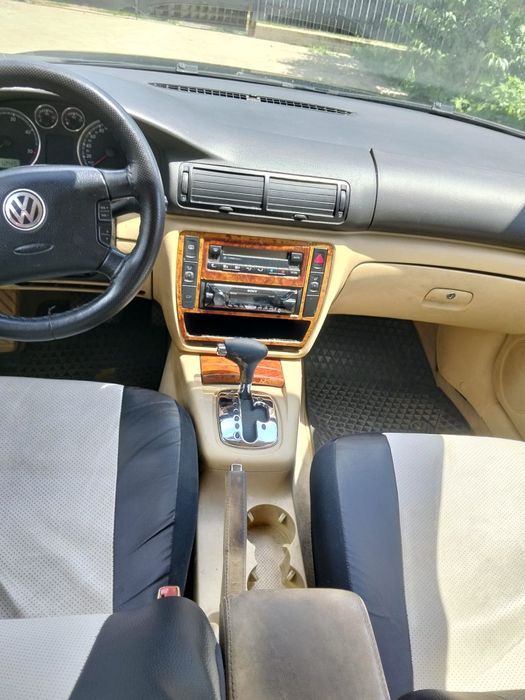 Vând Passat B5.5 automat