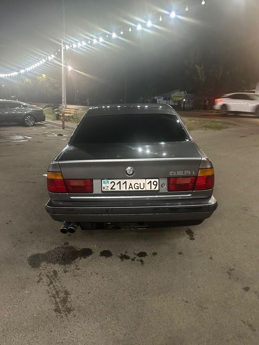 Продам БМВ 2.5 без вануса