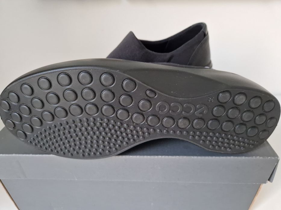 Pantofi ECCO, impermeabili, negri, nr 38