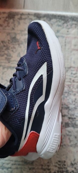 Adidasi Puma.pentru copii marimea 27.5