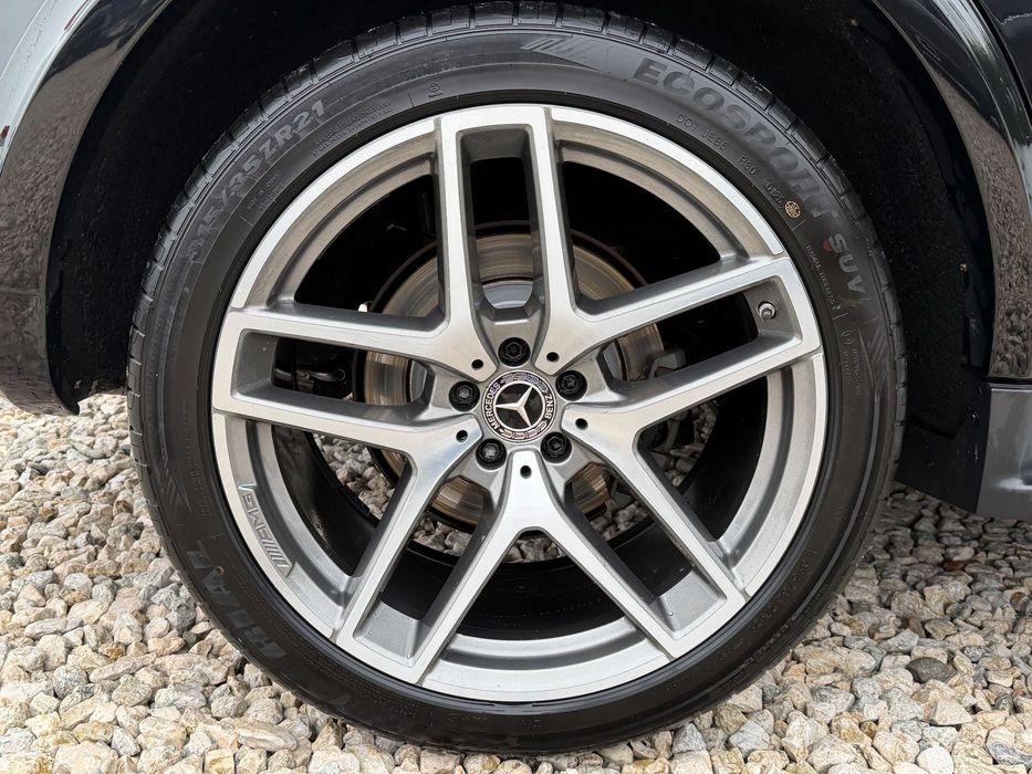 Mercedes-Benz ML Pachet AMG 63 , Jante 21* ,