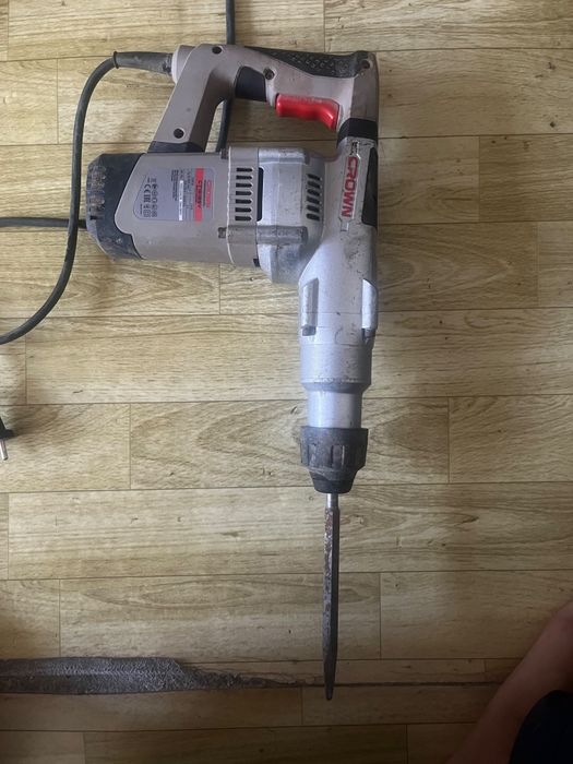 Перфоратор Crown CT18188 V 1500w