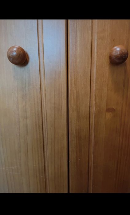 Șifonier camera copilului din lemn