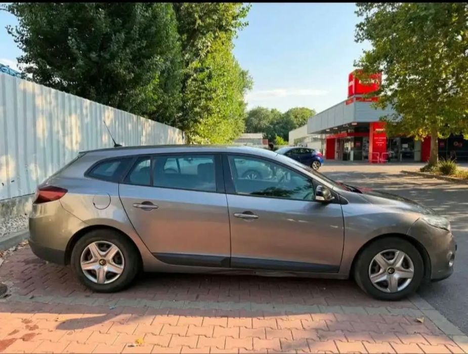 RENAULT Megane 2012 — imagine 2