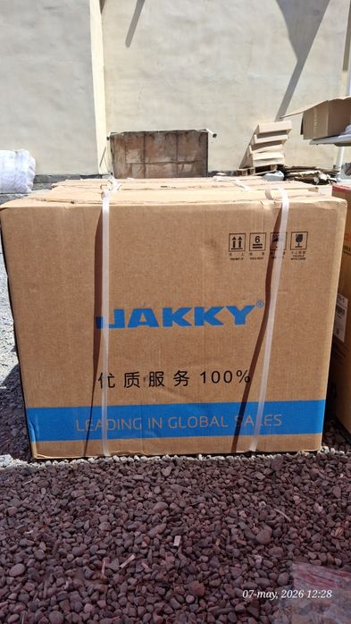 Jakky 1chok va averlo sotiladi