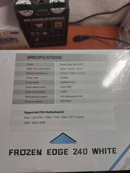 Cooler procesor lichid nou sigilat Thermalright Frozen Edge 240 alb.