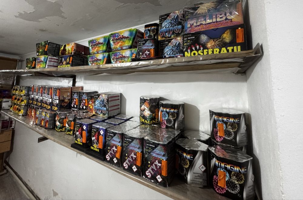 Салюты и фейрверки