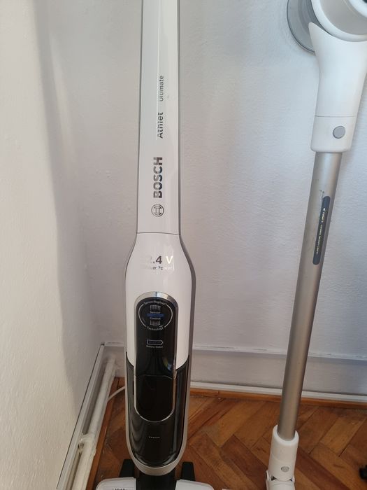 Aspirator vertical fara fir Bosch