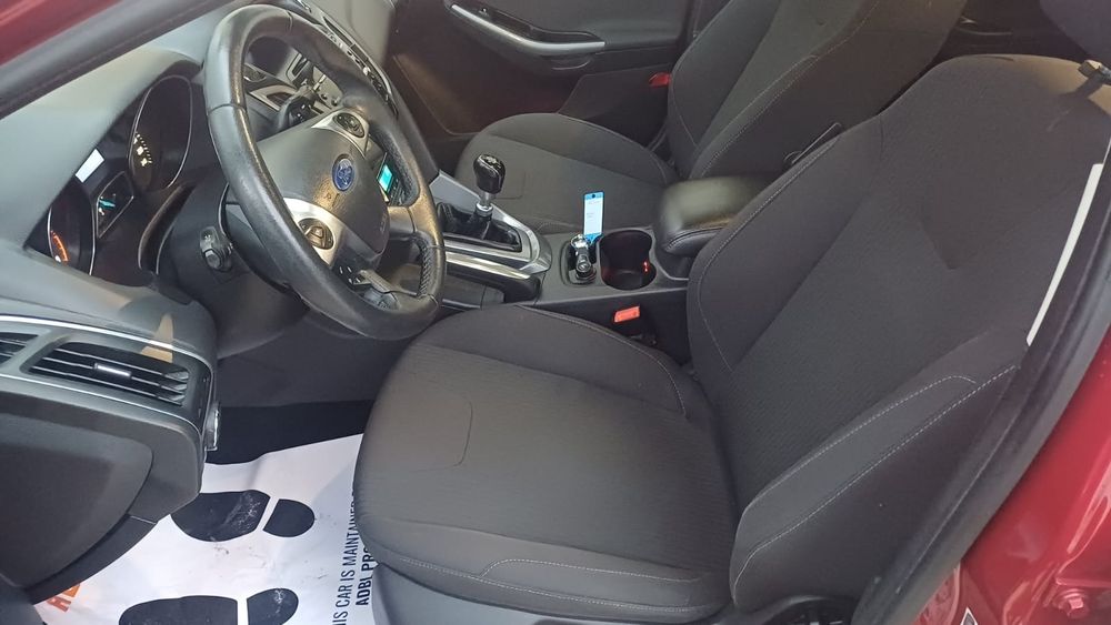 Ford Focus Titanium 1,6 Benzina 150Cp 157000km EUR 5