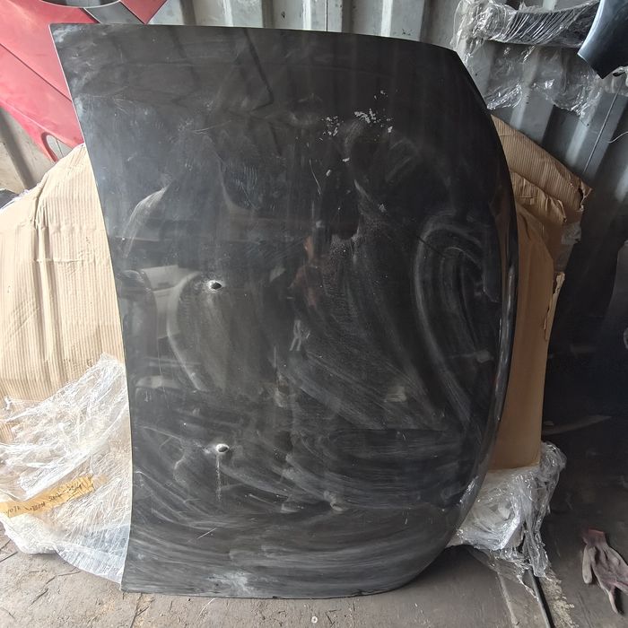 капот Renault duster