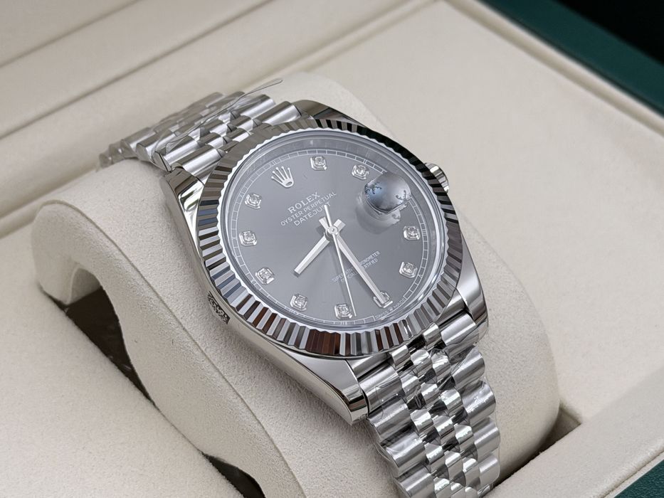 Часы Rolex Datejust 41 Grey Diamond