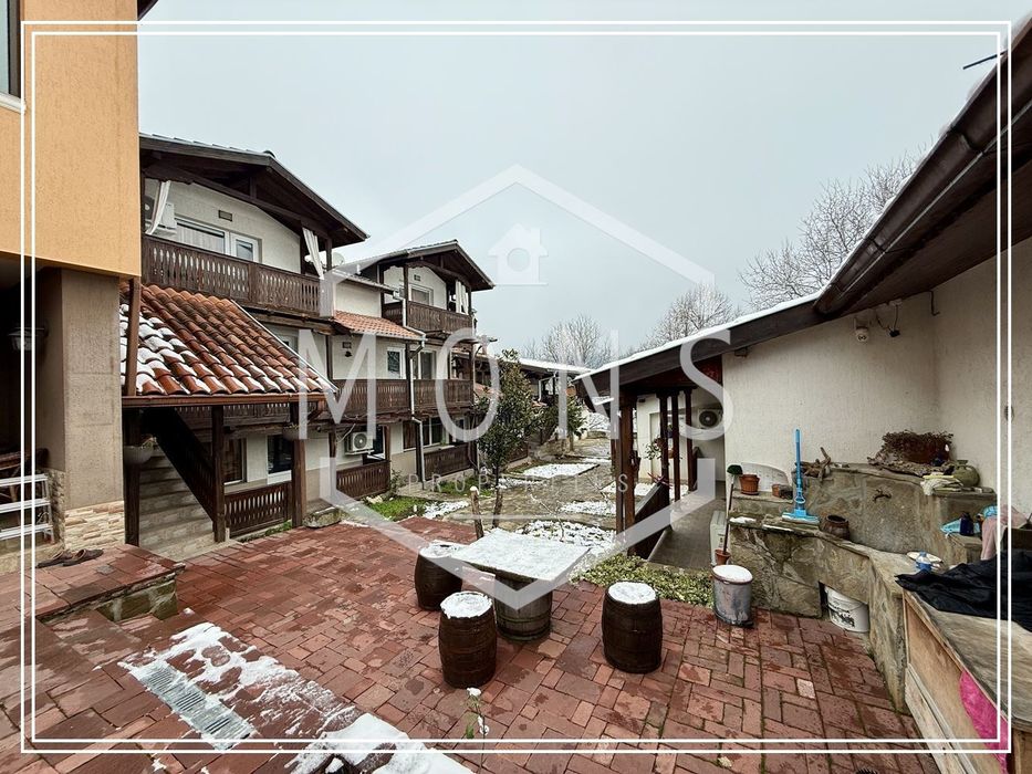 Хотел в Ловеч, област-с.Орешак площ 435 цена 785000