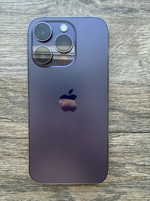 Продам айфон 14 про 256