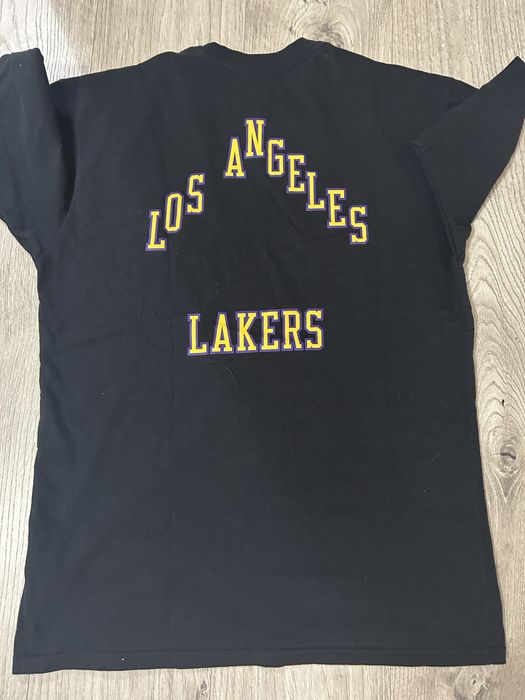 vand tricou nike lakers