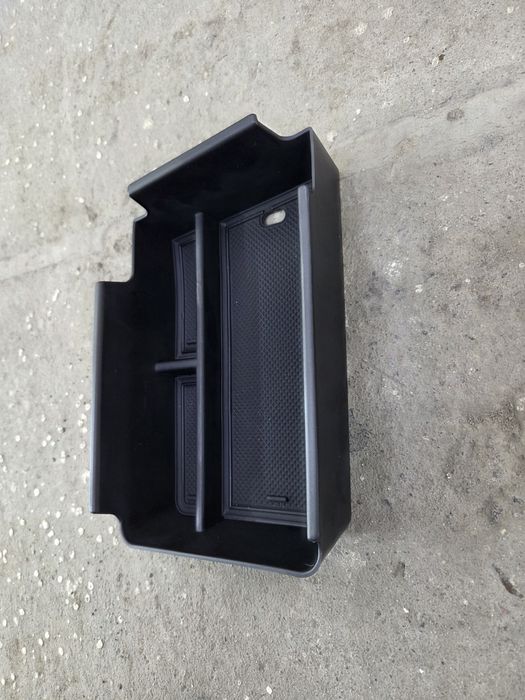 Кармашек для Чанган Х5 Плюс