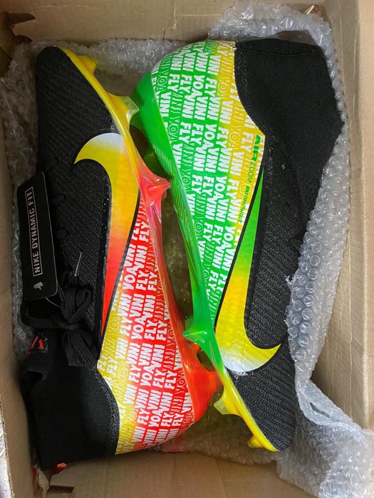 Nike Mercurial (Vini FLY)