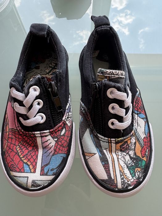 Дрехи за момче Размер 98см и 104см - Обувки 24, 25, 27