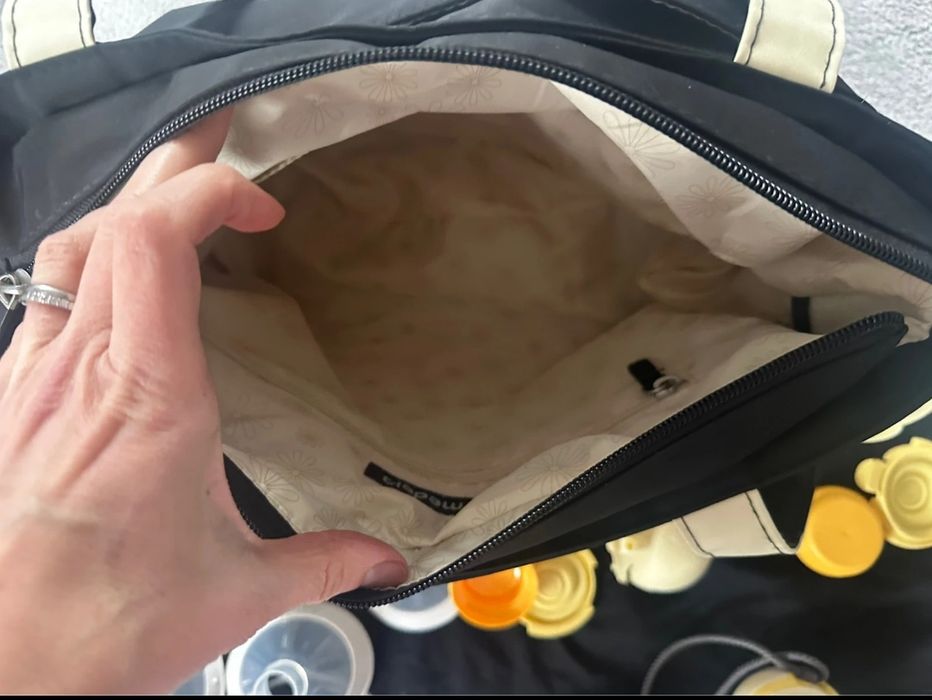Двойна електрическа помпа за кърма Medela Freestyle Flex