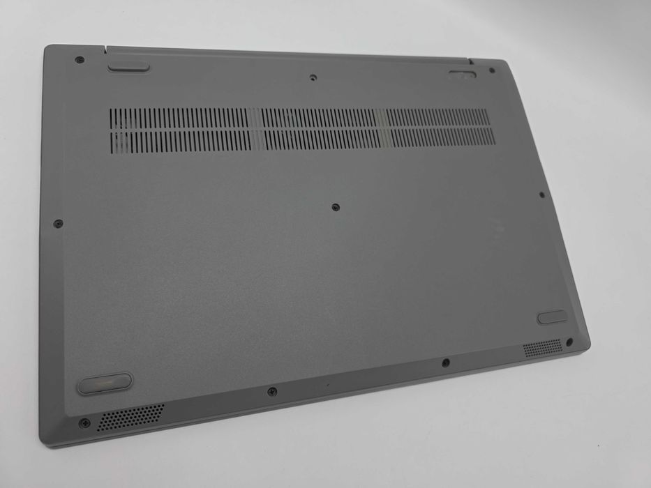 Lenovo IdeaPad 3 15ARE05 Ryzen 5 4500U 20Gb Ram 512SSD Radeon Graphics