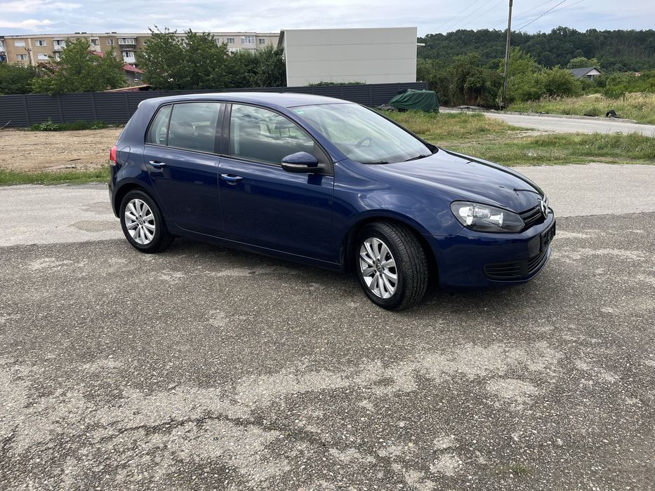 VOLKSWAGEN Golf 2010 — imagine 2