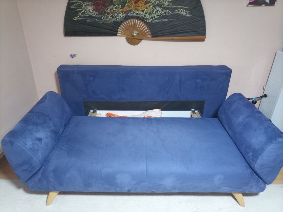 Vând canapea extensibila