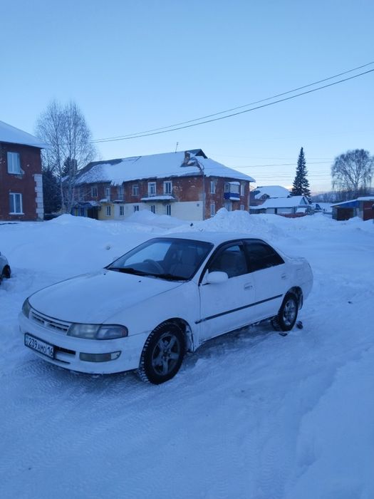 Продам АвтоТойотаКарина1996.г.в...
