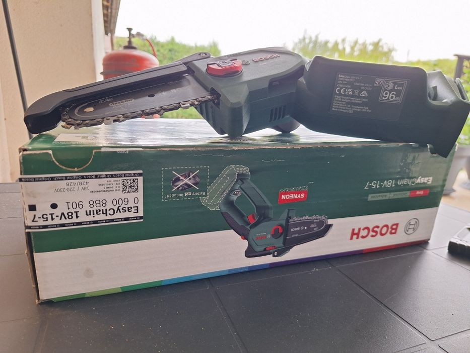 Mini drujba Bosch Easy Chain 18v-15-7