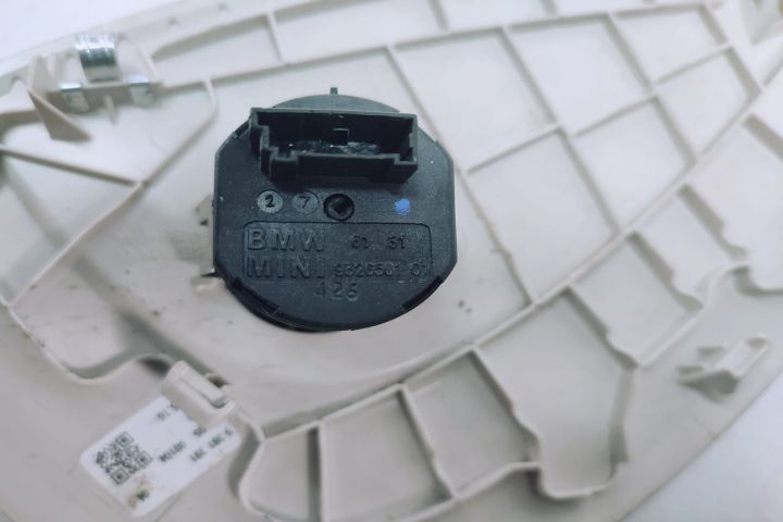 Ornament cu buton airbag 932650101 BMW Seria 7 G11/G12  [din 2015 pana  2020] seria