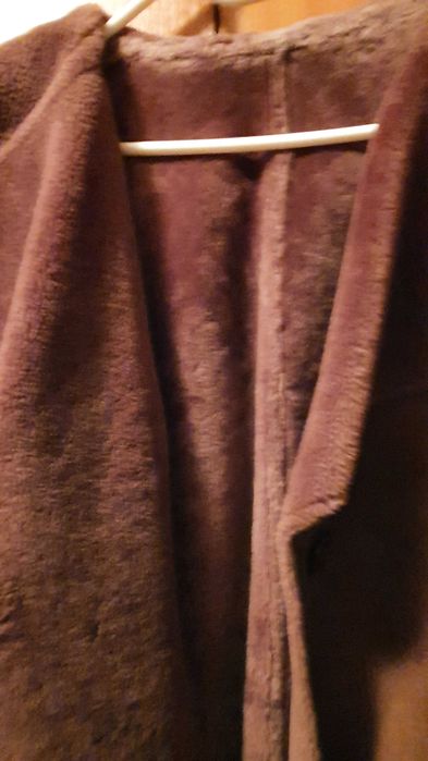 Vând cojoc de damă , piele naturală, mărimea 50-52, Favior