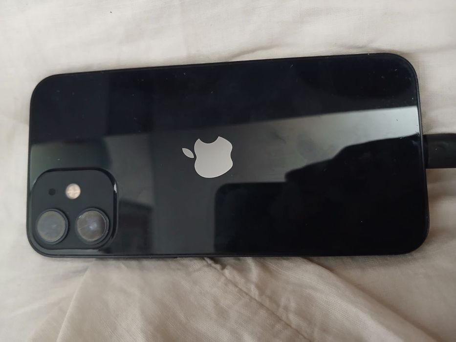 Продам iPhone 12mini