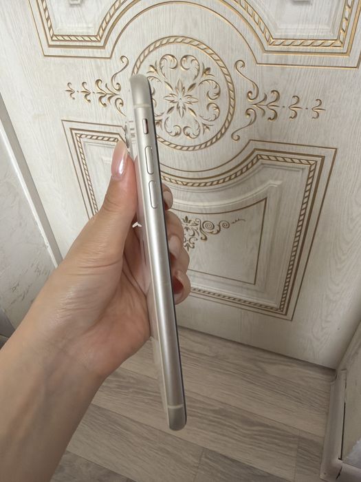 Продам Iphone 11 64гб