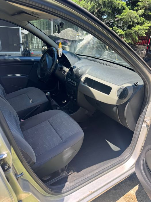 Vand Dacia Sandero