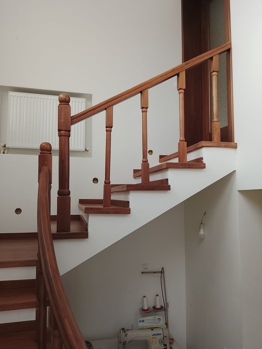 Vând casa comuna Buciumeni