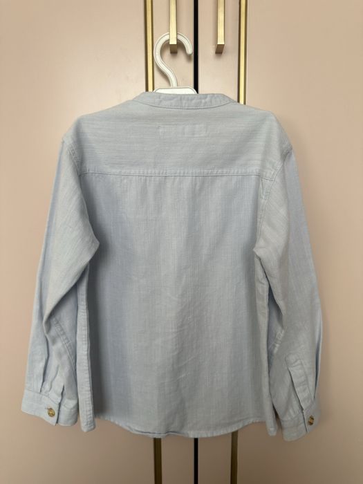 Рубашка на мальчика голубая 4-5 лет