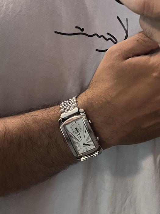Vand ceas Cartier