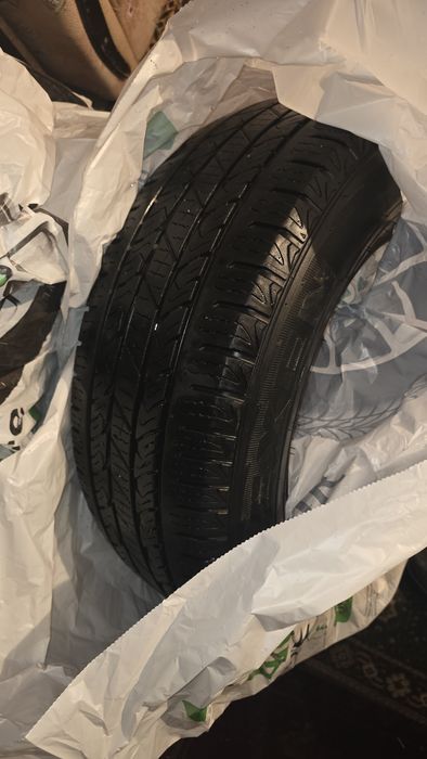Продам шины 265/65/17