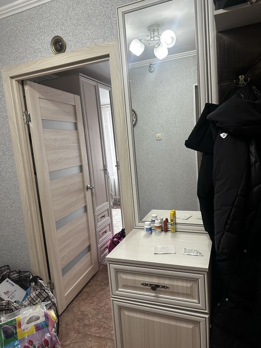 Продам кв двухкомнатная г Лисаковск