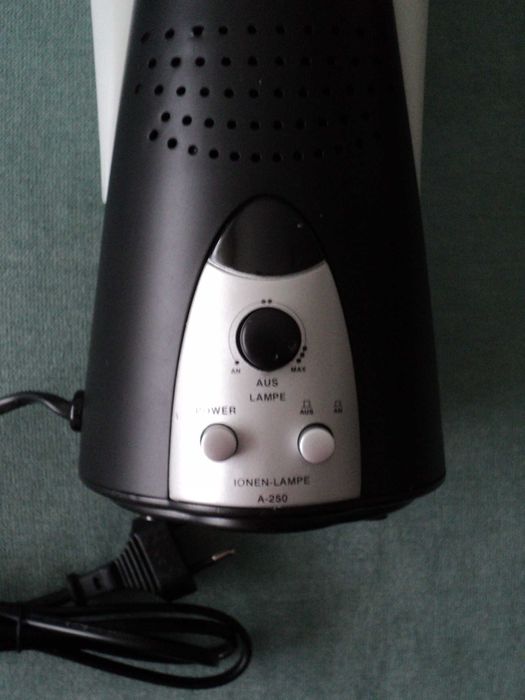 OKAZIE Veioza & Generator de ioni negativ & Odorizator, absolut noua