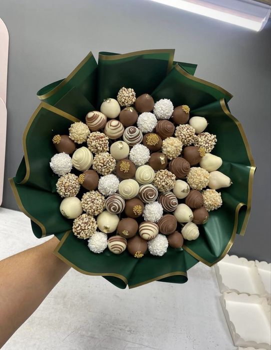 Клубника в шоколаде/ клубника букет