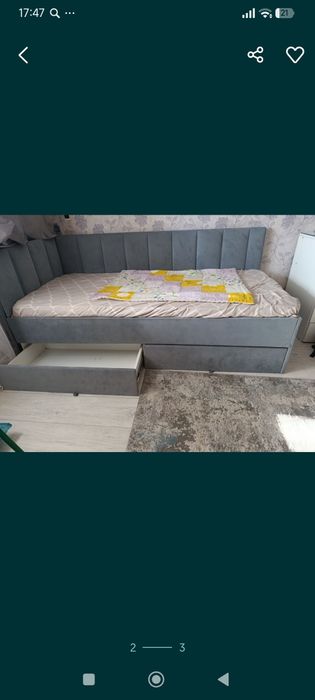 Продам кровать с матрасом