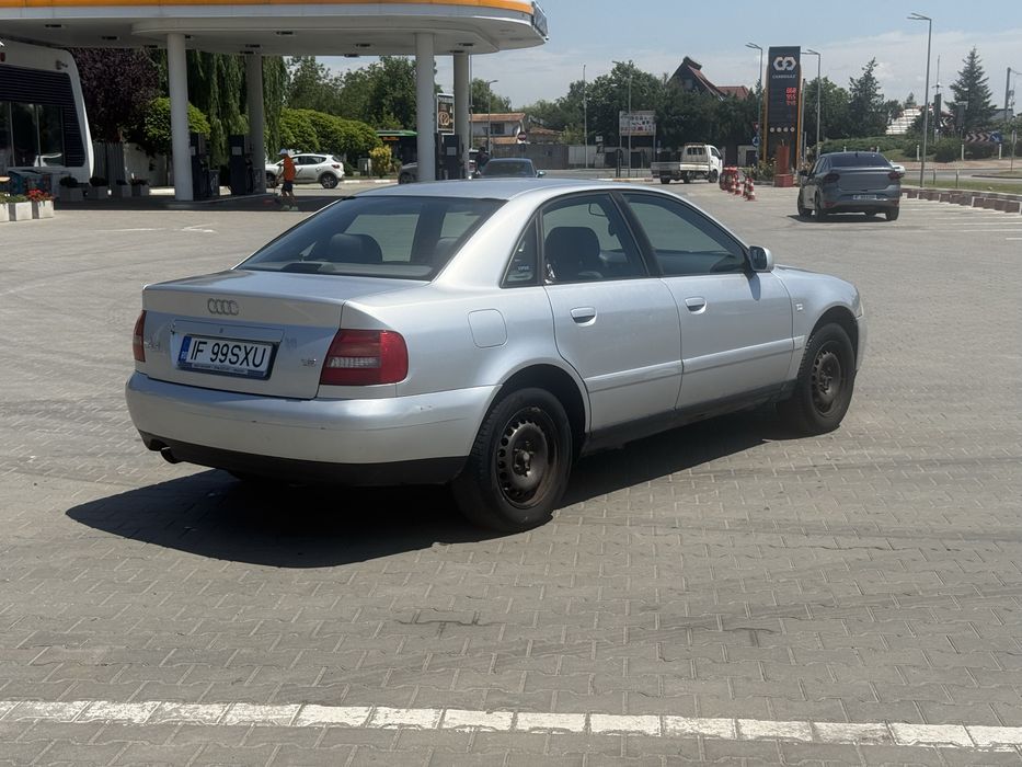 Audi A4 B5 2001 1.6 Benzina