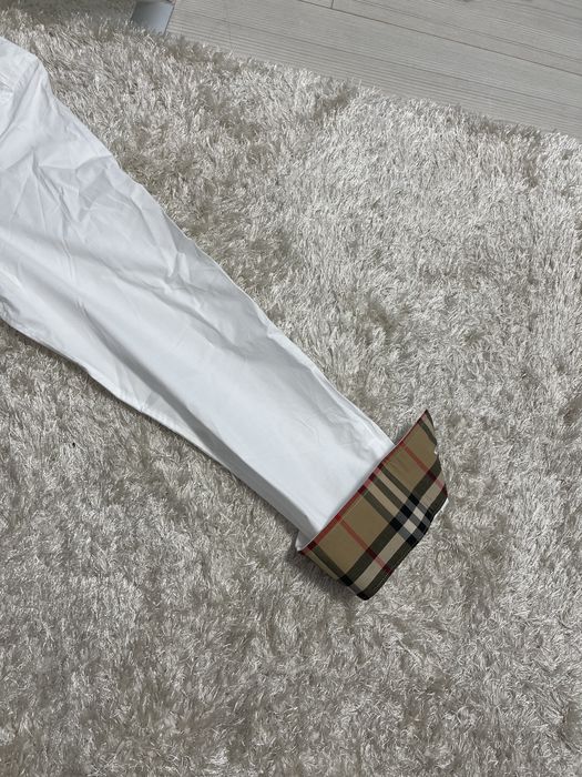 Camasa Burberry colectie noua