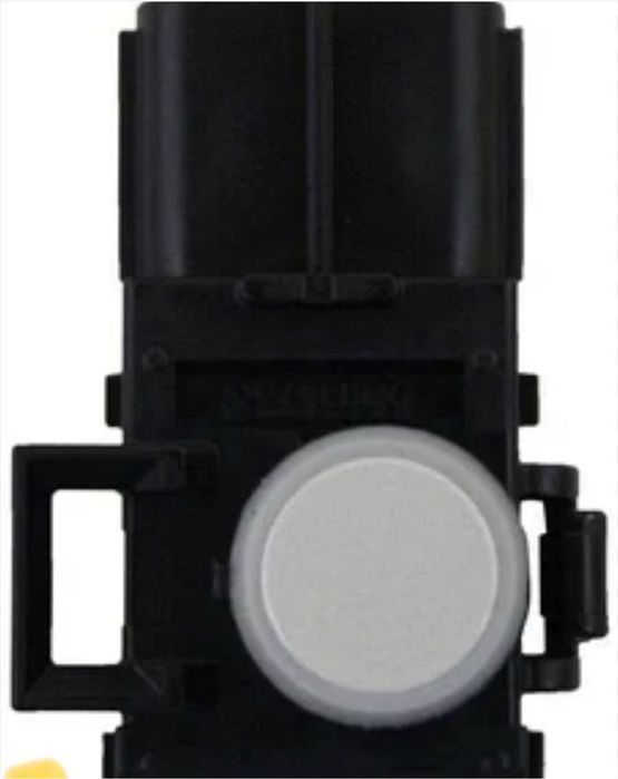 Продаётся парктроник Toyota задния для Land Cruser Prado 150